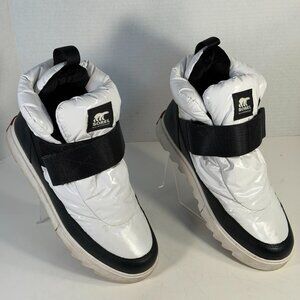 Women's Size 9 Sorel waterproof boots